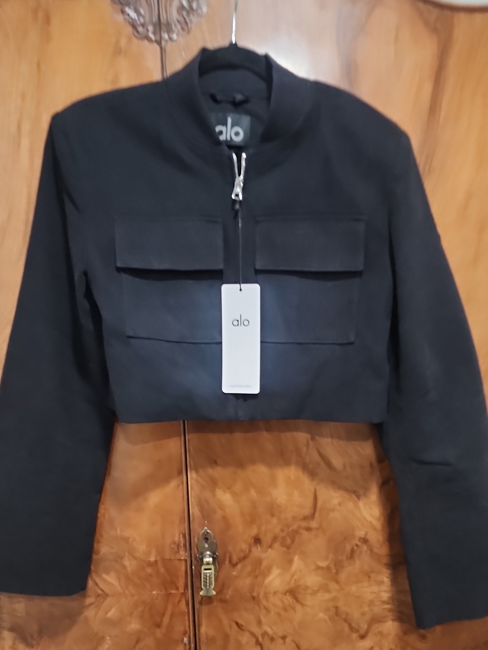 ALO Yoga Main Character Cropped Jacket